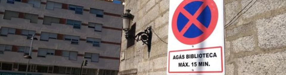 Aparca ben e leva un libro